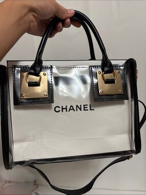 Chanel Shopping Bag